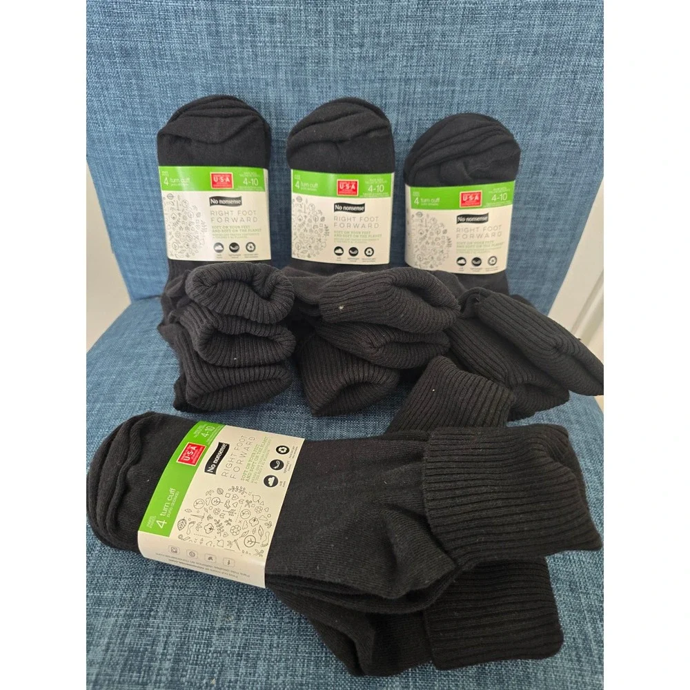 No Nonsense Right Foot Forward Black Turn Cuff Socks 4 Packs of 4 Pairs Total 16